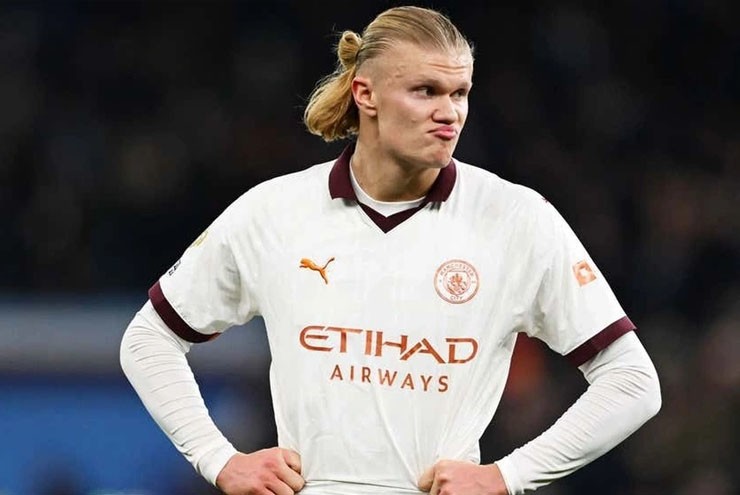 Haaland gây ra lo lắng cho Man City