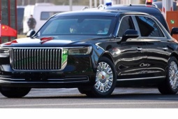 Mẫu xe đặc biệt Hồng Kỳ của Trung Quốc