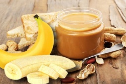 Ẩm thực - Đói vào giữa đêm, đây là 4 loại đồ ăn nhẹ thỏa mãn cơn thèm nhưng không làm phiền giấc ngủ