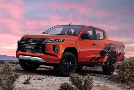 Giá xe Mitsubishi Triton tháng 12/2023, ưu đãi 100% LPTB và quà tặng