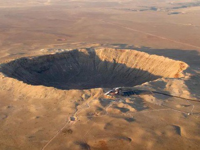 Thế giới - "Quả cầu lõm" vũ trụ khoét lỗ thủng 1,3 km ở Mỹ?