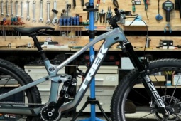 Thị trường - Tiêu dùng - Mẫu xe đạp giá nửa tỷ đồng, ở Việt Nam có đại gia từng chia sẻ trên mạng xã hội