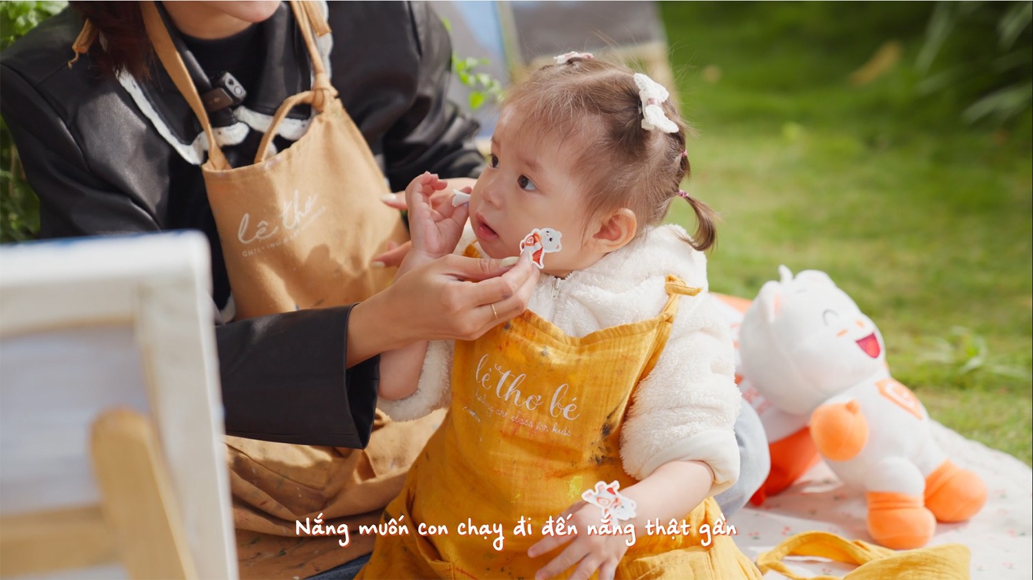 Bé Pam siêu đáng yêu trong những khung hình của MV