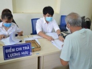 Tin tức trong ngày - BHXH yêu cầu chi trả gộp lương hưu, trợ cấp BHXH tháng 1 và tháng 2