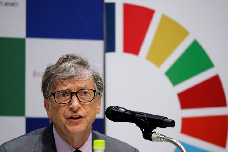 Bill Gates đang là một trong những vị tỷ phú hoạt động mạnh mẽ trong lĩnh vực từ thiện.