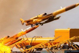 Sức mạnh máy bay không người lái Karrar trang bị tên lửa không đối không mới của Iran