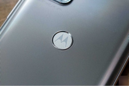 Motorola có một smartphone bí ẩn chạy chip Snapdragon 695