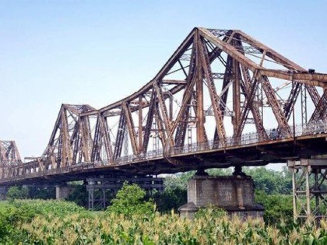 Tin tức trong ngày - Pháp tài trợ gần 19 tỷ đồng cho nghiên cứu cải tạo cầu Long Biên