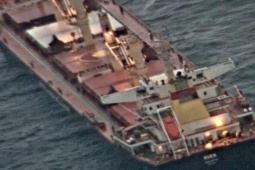 Thế giới - Chiến hạm châu Âu, Ấn Độ "săn" cướp biển ngoài khơi Somalia