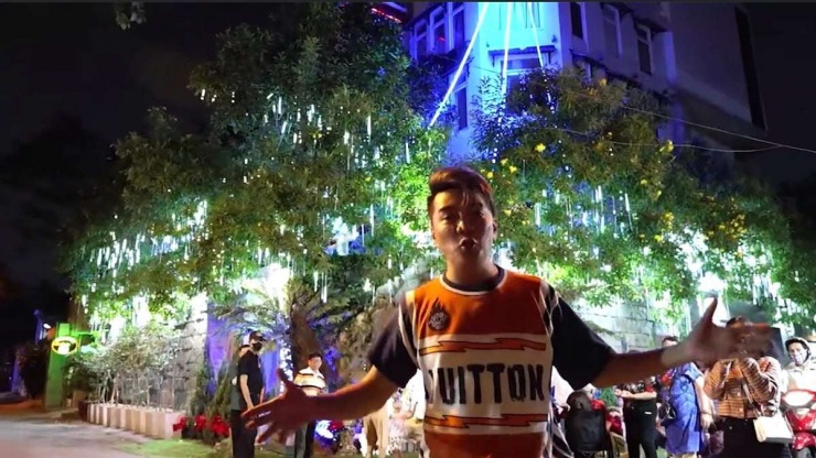 Biệt thự 60 tỷ của Đàm Vĩnh Hưng có gì mà khiến dân tình đổ xô check-in? - 3