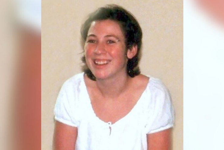 Bất chấp yêu “trai hư”, cô gái mất mạng trong phòng ngủ: Mối tình bị phản đối