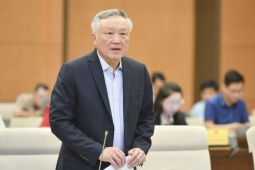 Tin tức trong ngày - Chánh án Nguyễn Hòa Bình: Có vụ án phải đưa lên máy bay 3 tạ tài liệu chuyển từ Hà Nội vào TP.HCM