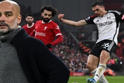 Bóng đá - Man City khủng hoảng chưa từng có, "phá két" đón siêu tiền vệ hay hơn Rodri