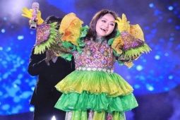 Giải trí - "Cú Tây Bắc" Hương Lan: "Tôi không giải nghệ, chỉ giã từ sân khấu"