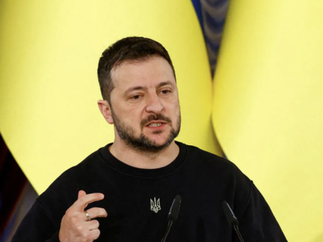 Thế giới - Tổng thống Ukraine quyết đi "con đường mệt mỏi"