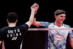 Thể thao - "Siêu nhân cầu lông" Axelsen đòi nợ VĐV Trung Quốc, lập kỷ lục giải toàn sao