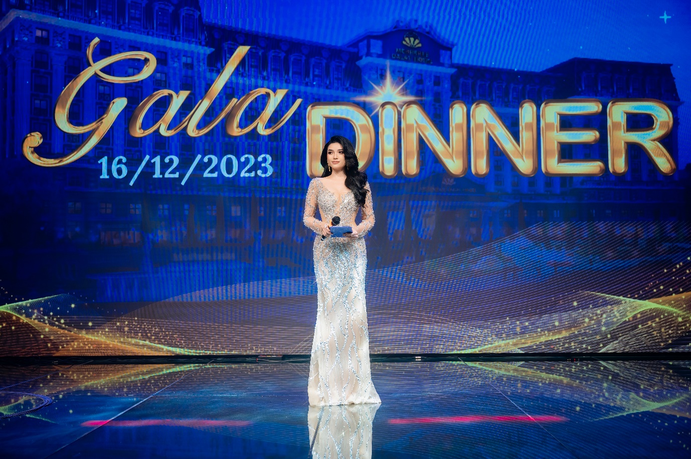 Diễm Nhi là là "nàng MC đắt show" có sức hút mạnh mẽ trong làng sự kiện doanh nghiệp Việt Nam