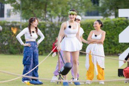 Thi hội thao, Diệp Lâm Anh “áp đảo“ dàn chị đẹp với set váy tennis ngắn siêu gợi cảm