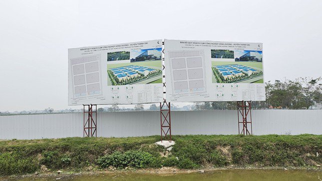 Dự án Cụm Công nghiệp Hồng Dương (huyện Thanh Oai, Hà Nội) với quy mô hơn 11,2ha, tổng vốn đầu tư là khoảng 286 tỷ đồng.