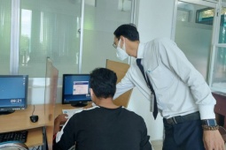 Hàng trăm ngàn người rớt sát hạch giấy phép lái xe ở TP.HCM