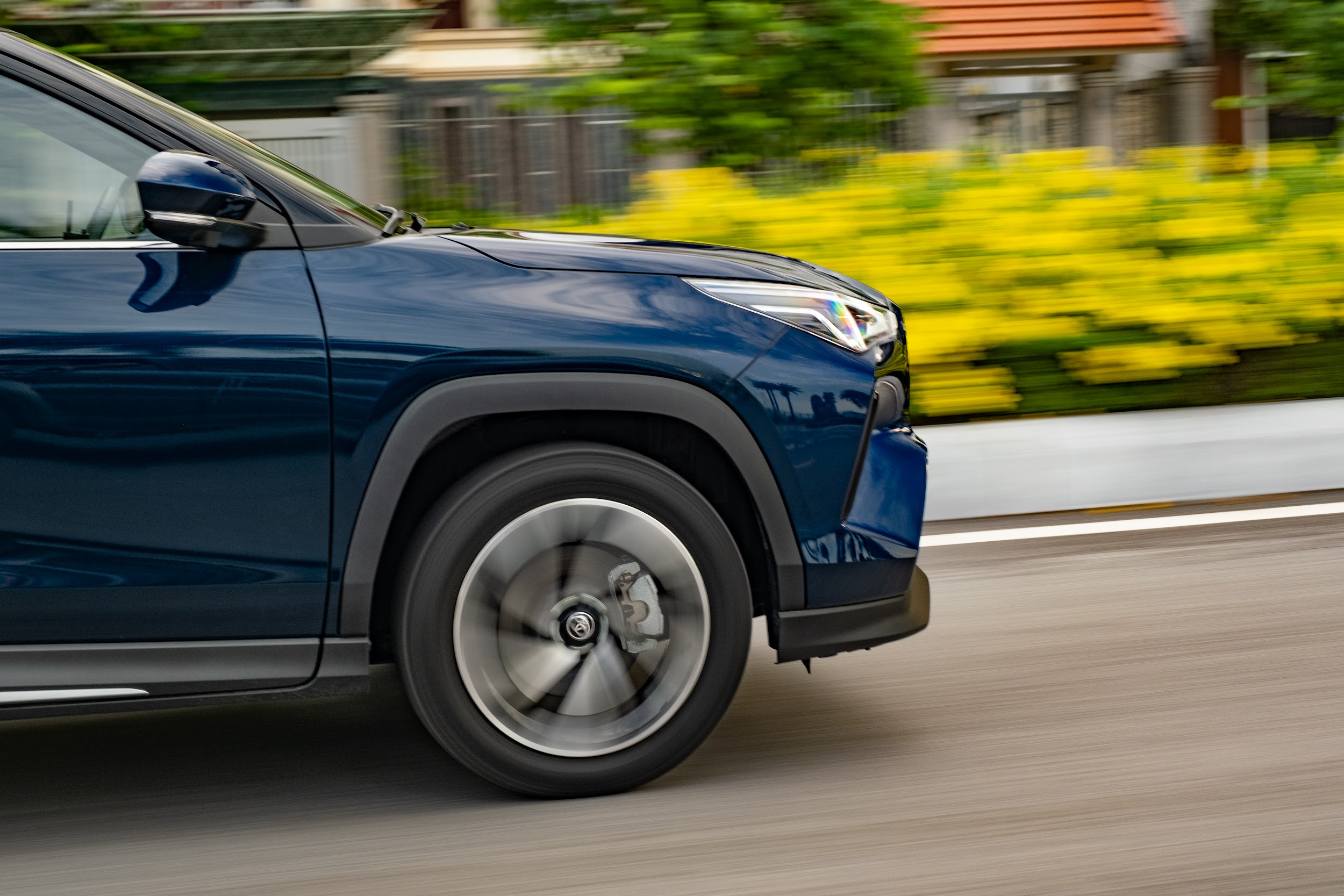 Yaris Cross được thiết kế và trang bị nhiều công năng hiện đại, mạnh mẽ.