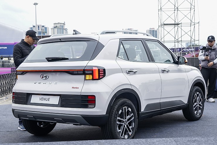 Chi tiết mẫu xe Hyundai Venue vừa ra mắt, có giá bán từ 539 triệu đồng - 6