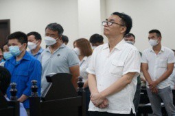 Ông Trần Hùng bị phạt 9 năm tù tội nhận hối lộ