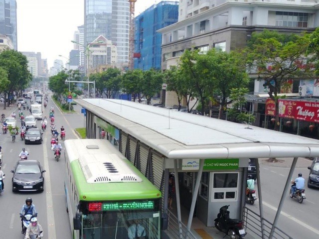 Hà Nội muốn bổ sung 6 tuyến metro, trong đó có tuyến đi dọc Lê Văn Lương thay thế buýt nhanh BRT