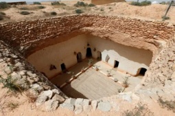 Du lịch - Những ngôi nhà trong hang độc đáo nhất thế giới