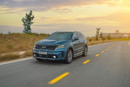 Tin tức ô tô - Giá xe KIA Sorento lăn bánh tháng 12/2023, ưu đãi 50% LPTB