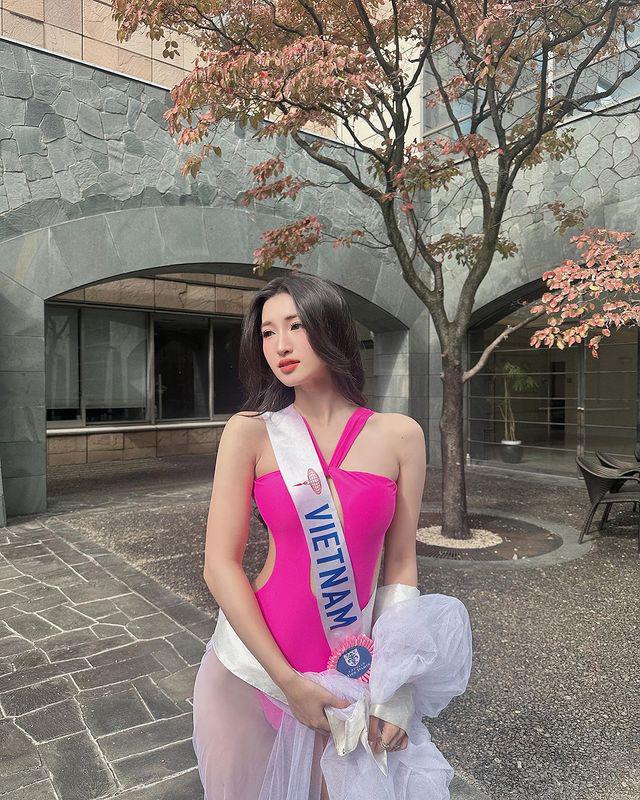 Phương Nhi trong cuộc thi&nbsp;Miss International 2023.