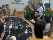 Pháp luật - Chiêu thức tinh vi của sòng bạc núp bóng CLB Poker vừa bị triệt phá