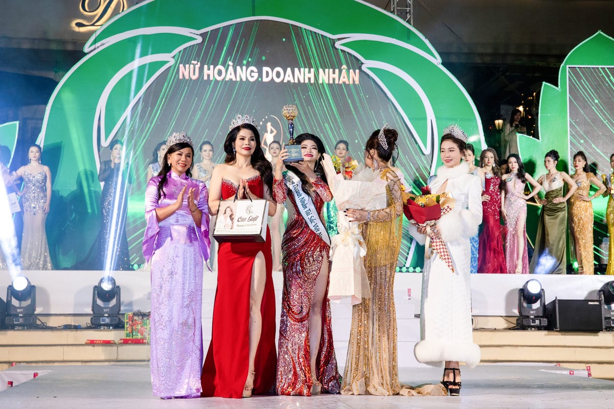 Nhan sắc đằm thắm của Nữ hoàng Doanh nhân Tài sắc Việt Nam 2023 – Huỳnh Thị Ngọc Tú - 1