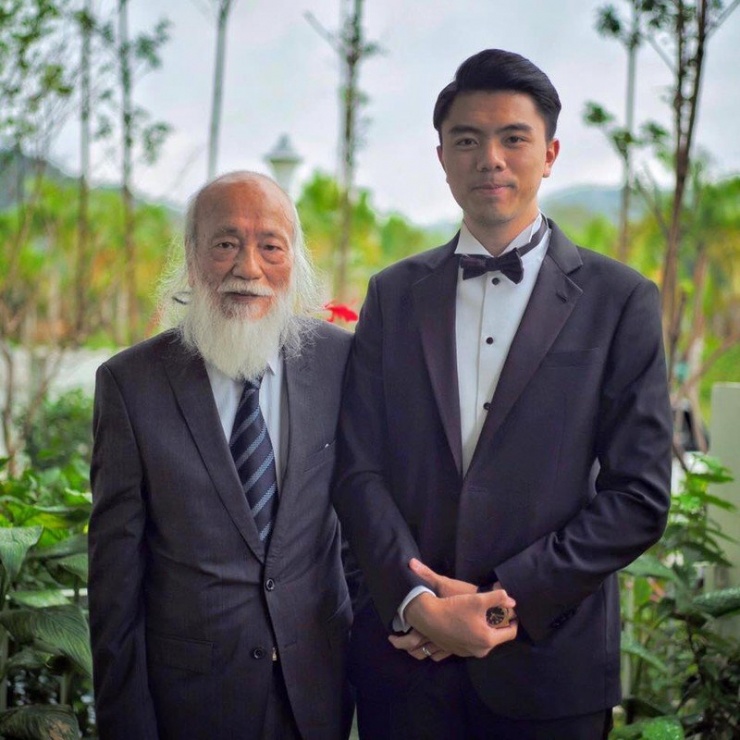 Thiếu gia Văn Quỳnh là cháu trai của cố PGS. Văn Như Cương, con trai của nhà giáo Văn Thùy Dương - Hiệu phó trường Lương Thế Vinh. Ảnh: Lương Thế Vinh