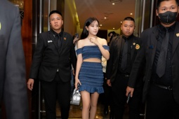 Nhạc - Hyomin (T-ara) khoe chân thon dài, diện crop-top hở eo tại Hà Nội