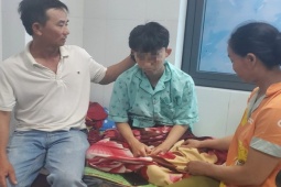 Pháp luật - Một học sinh lớp 10 ở Bình Định bị nhóm bạn cùng trường đánh gãy xương mũi