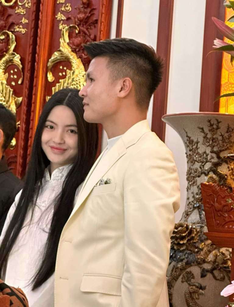 Vợ sắp cưới của Quang Hải công khai chỉnh sửa một điểm trên mặt nhằm có nét đẹp "ngọc nữ" - 1