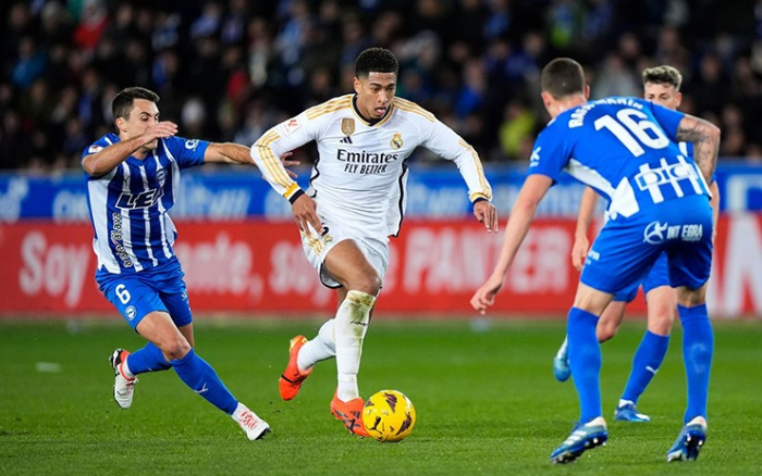 Video bóng đá Alaves - Real Madrid: Vỡ òa phút 90+2, đánh chiếm ngôi đầu (La Liga)