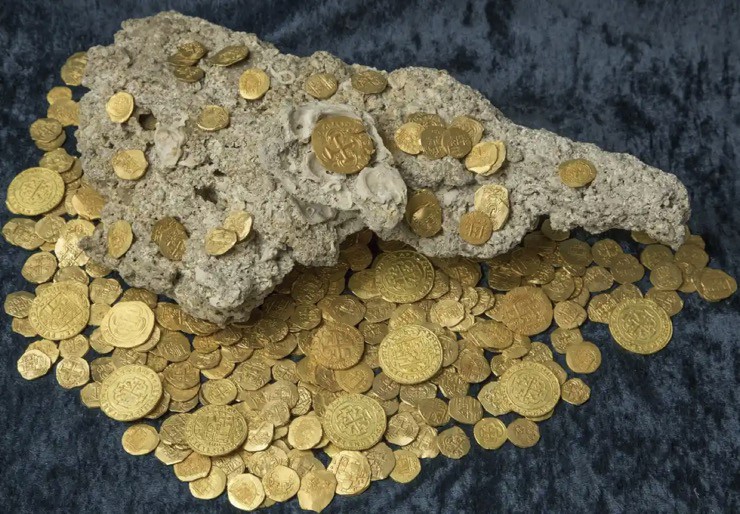 Đồng&nbsp;xu vàng&nbsp;Tây Ban Nha&nbsp;được tìm thấy gần Florida, Mỹ.&nbsp;Xác tàu San Jose được cho là chứa số lượng đồng xu vàng gấp 3.000 lần.