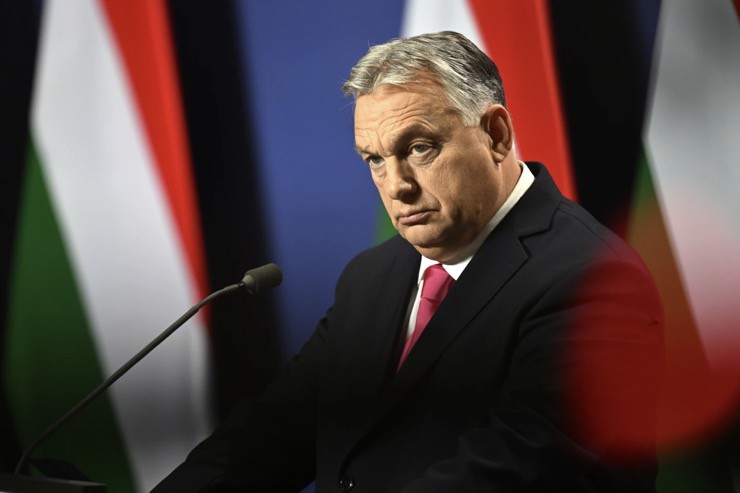 Ông Orban trả lời họp báo cuối năm ở Budapest vào ngày 21/12/2023.