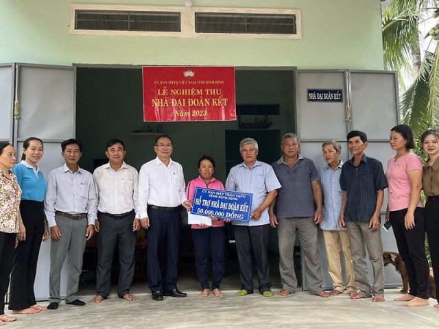 Tin tức trong ngày - Bình Định: Nhiều người thoát nghèo, thành triệu phú