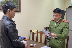 Tin tức trong ngày - Bắt khẩn cấp một Phó phòng TN&MT ở Phú Thọ