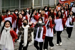 Sức khỏe đời sống - Hàng nghìn người vượt giá rét đi hiến máu