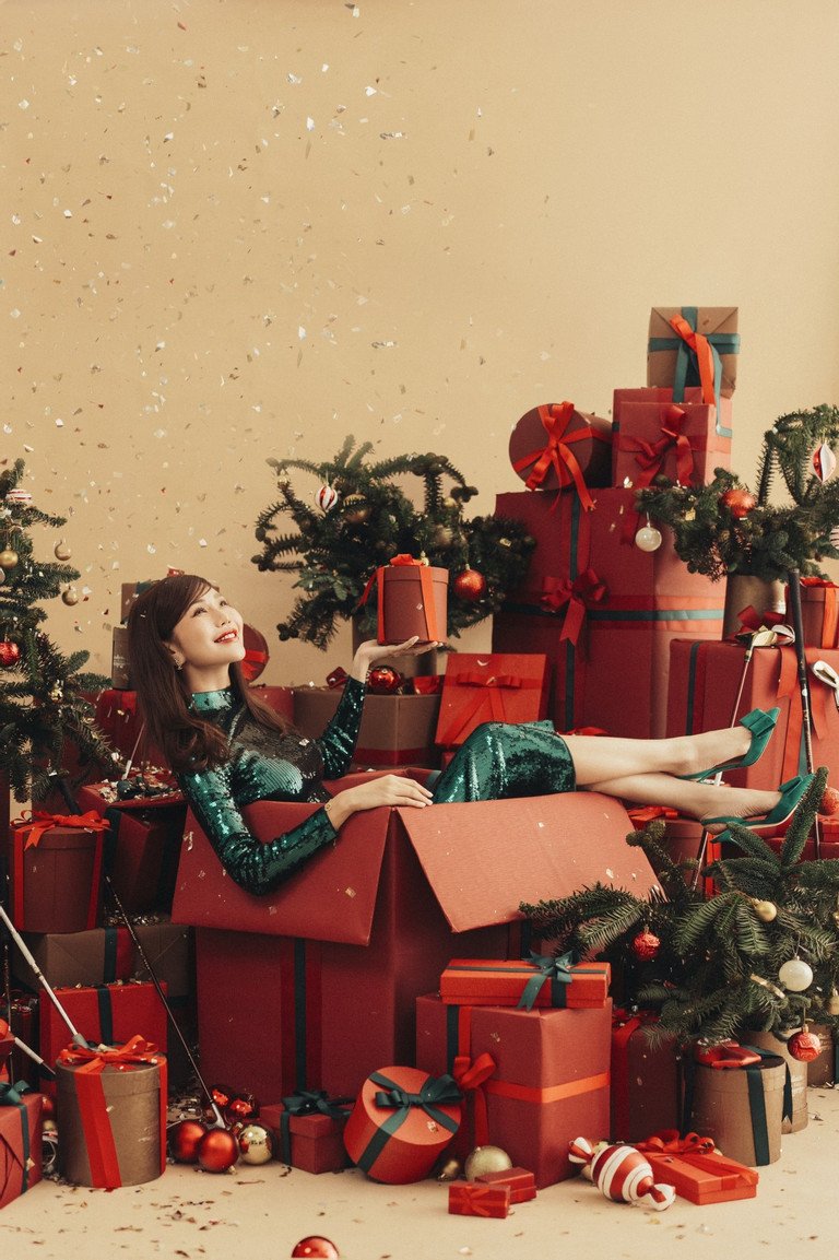 Mỗi dịp Noel, Hải Anh luôn chuẩn bị quà và đón Noel cùng những người thân trong gia đình. 