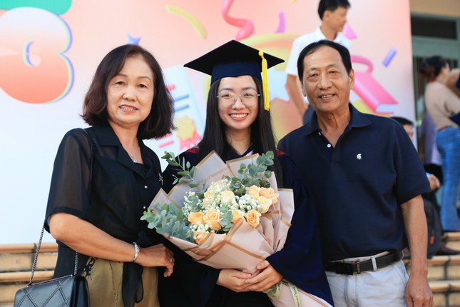 Vân Nhi sẽ tiếp tục theo đuổi sự nghiệp nghiên cứu, đặc biệt là trong lĩnh vực Vi sinh Y trong tương lai. (Ảnh: NVCC)