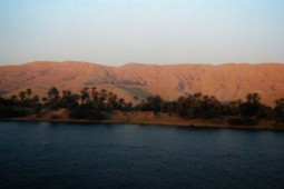 Quốc gia nào có biệt danh ‘món quà của sông Nile’?