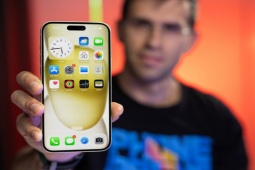 Thời trang Hi-tech - Tuổi thọ pin của iPhone 15 Plus "trâu" tới mức nào?