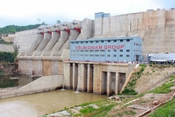 Bộ Công Thương cho mua bán điện giá vượt trần, bất tuân Luật Điện lực