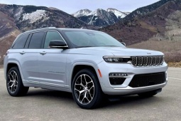 Tin tức ô tô - Jeep Grand Cherokee bị triệu hồi vì lỗi khung ghế