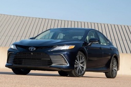 Tin tức ô tô - Toyota Camry bị triệu hồi hơn 1 triệu xe vì lỗi túi khí